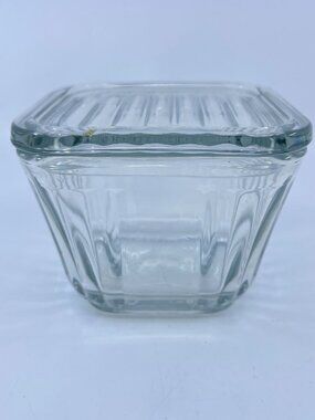 vintage anchor hocking glass refrigerator dish with lid ribbed